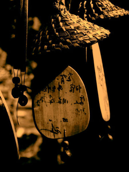 【曉荷·家國(guó)天下】光陰，請(qǐng)等一等我（現(xiàn)代詩(shī)歌）
