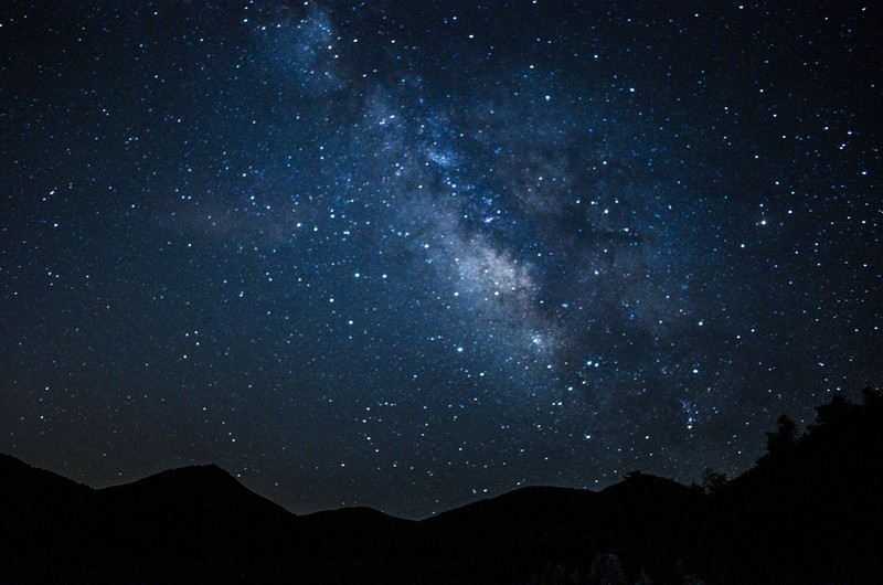 【丁香】星辰（組詩）