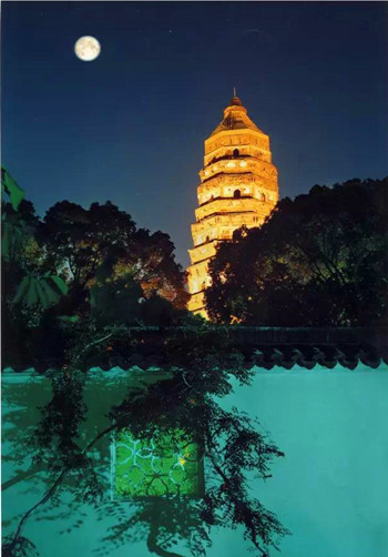 【柳岸】巍巍虎丘塔，千年姑蘇城（散文）